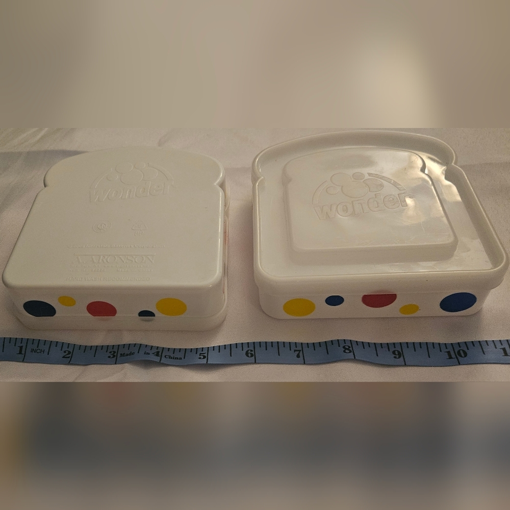 White Sandwich Container